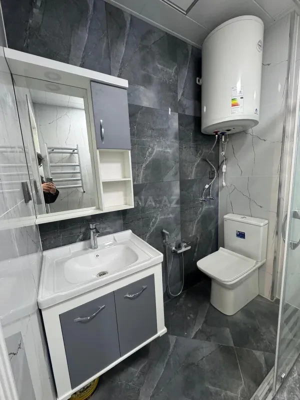 Satılır 2 otaqlı mənzil 55 m²
