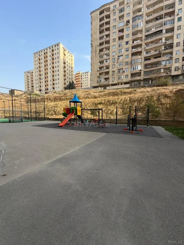 Satılır 3 otaqlı mənzil 80 m²