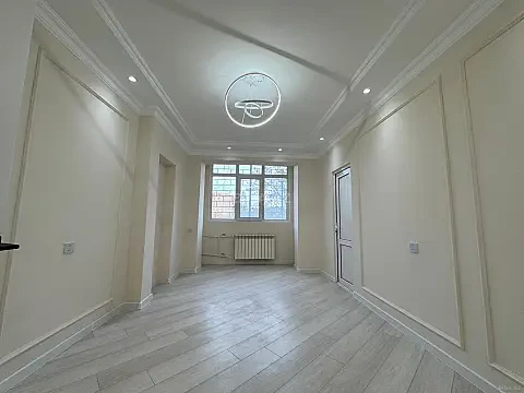 Satılır 4 otaqlı mənzil 105 m²