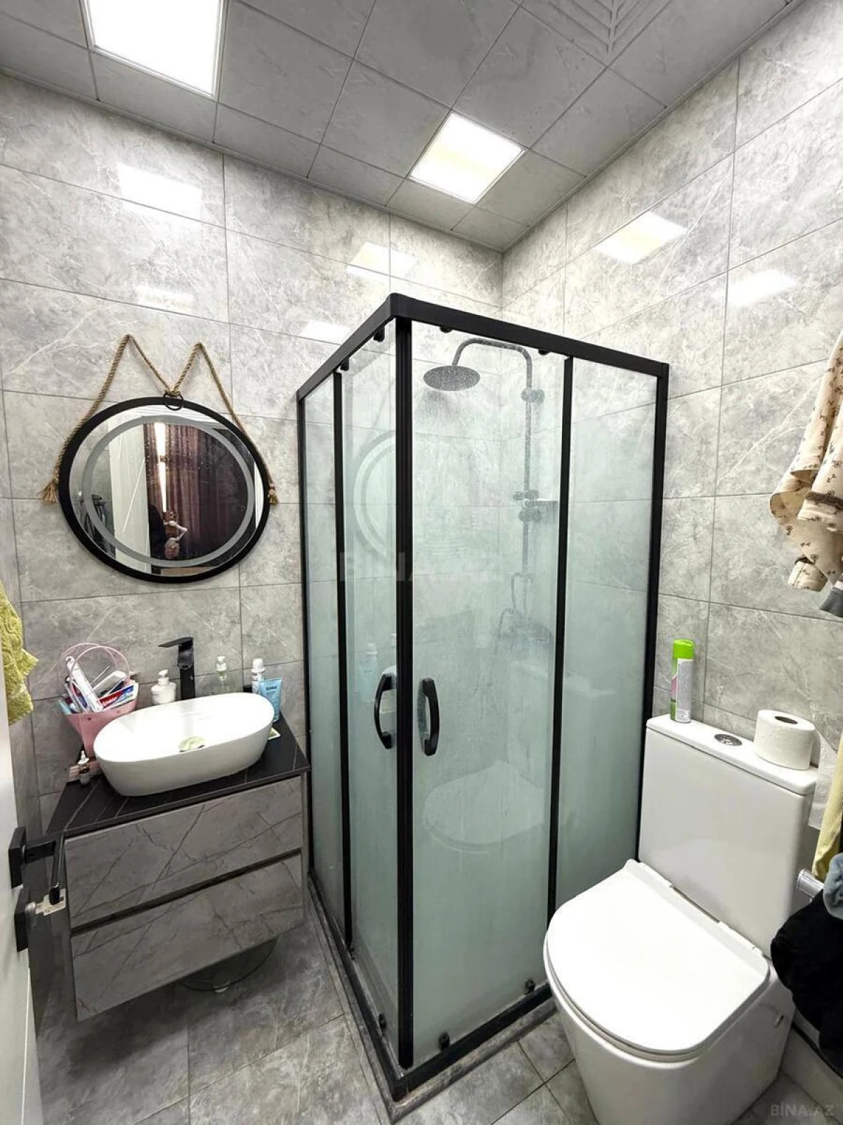 Satılır 3 otaqlı mənzil 122 m²