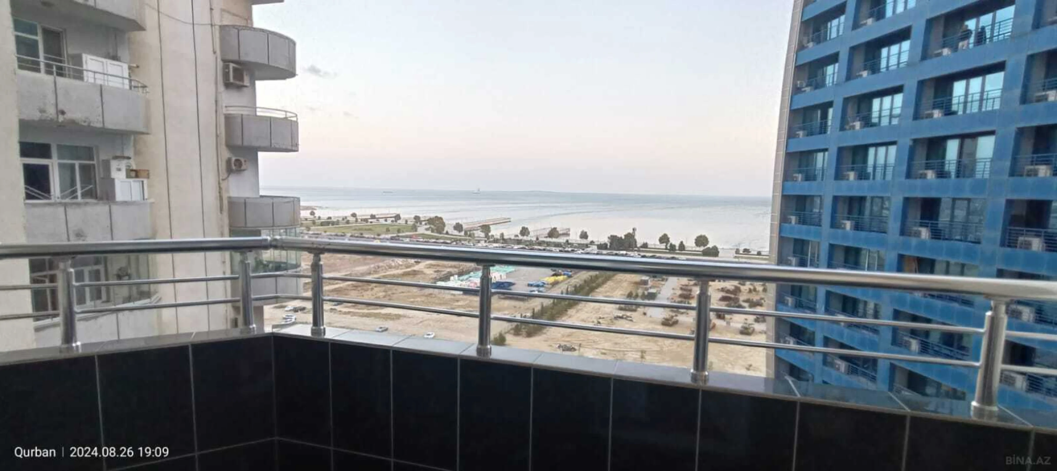 Kirayə verilir 3 otaqlı mənzil 120 m²