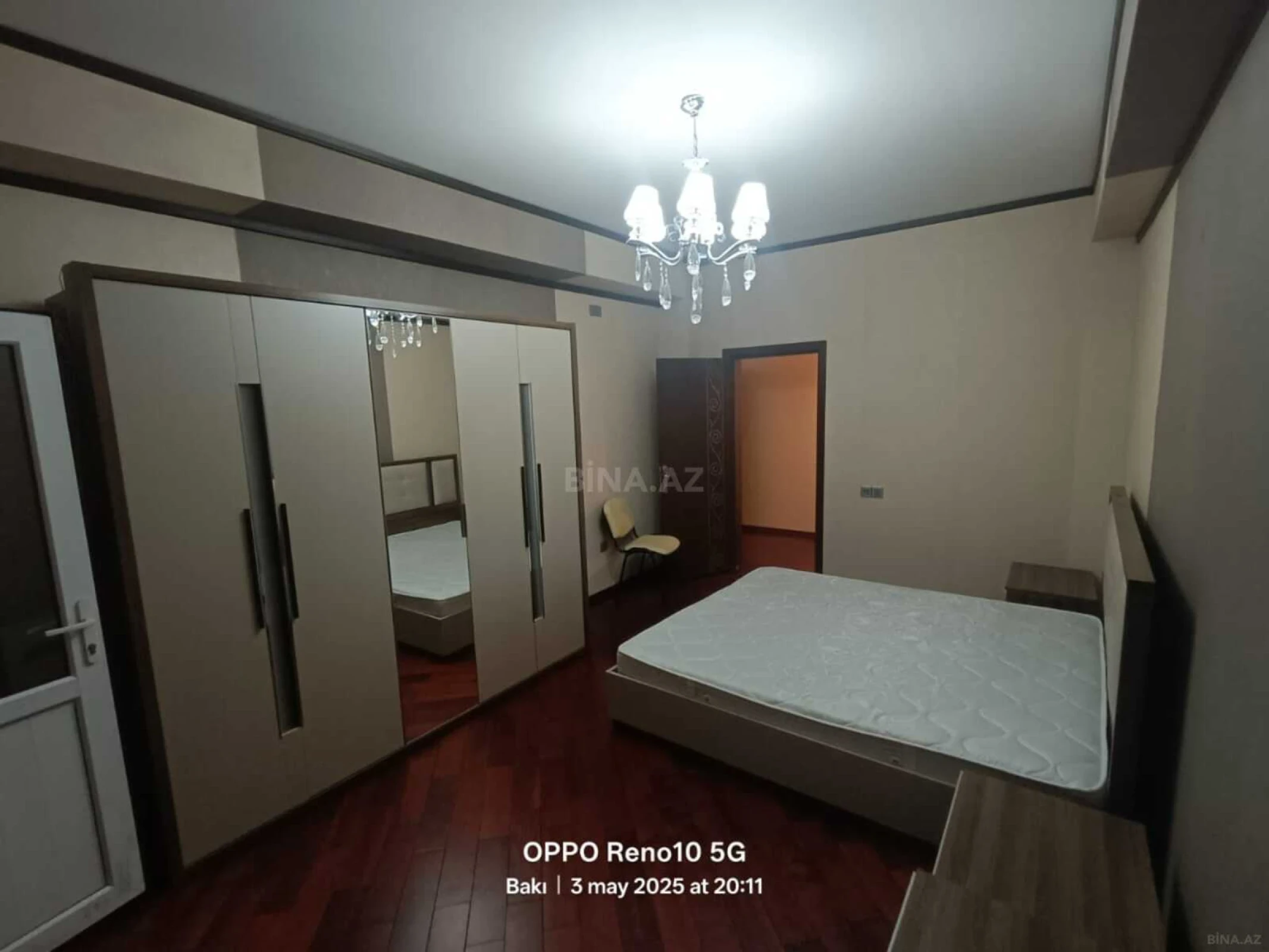 Kirayə verilir 3 otaqlı mənzil 120 m²