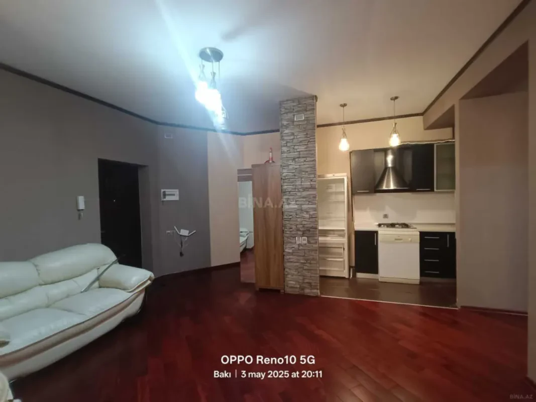 Kirayə verilir 3 otaqlı mənzil 120 m²