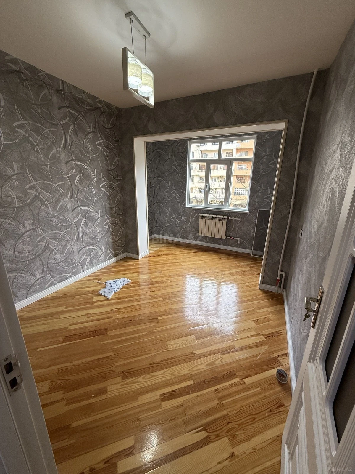 Kirayə verilir 3 otaqlı mənzil 70 m²