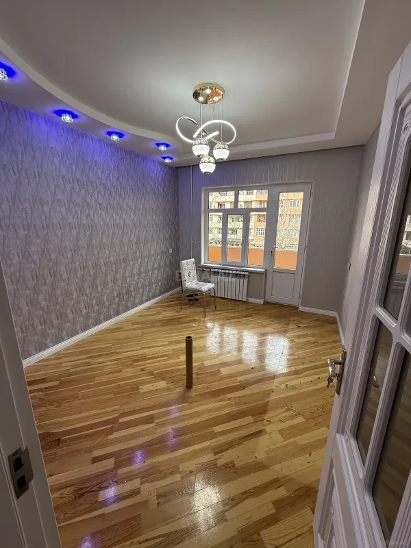 Kirayə verilir 3 otaqlı mənzil 70 m²