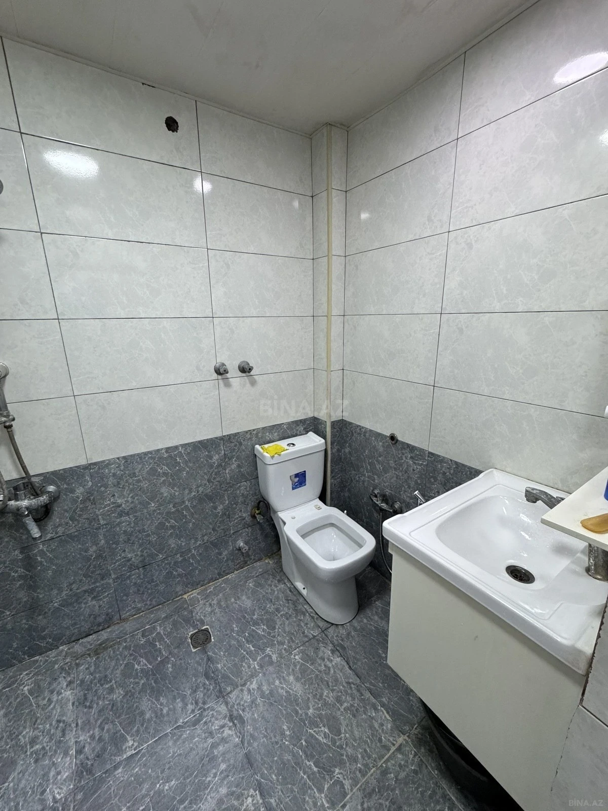 Satılır 3 otaqlı mənzil 65 m²