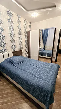 Satılır 3 otaqlı mənzil 130 m²