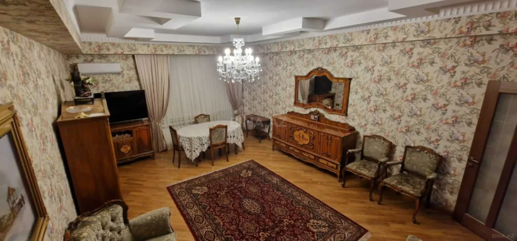Satılır 3 otaqlı mənzil 109 m²