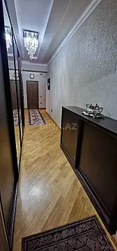 Satılır 3 otaqlı mənzil 109 m²