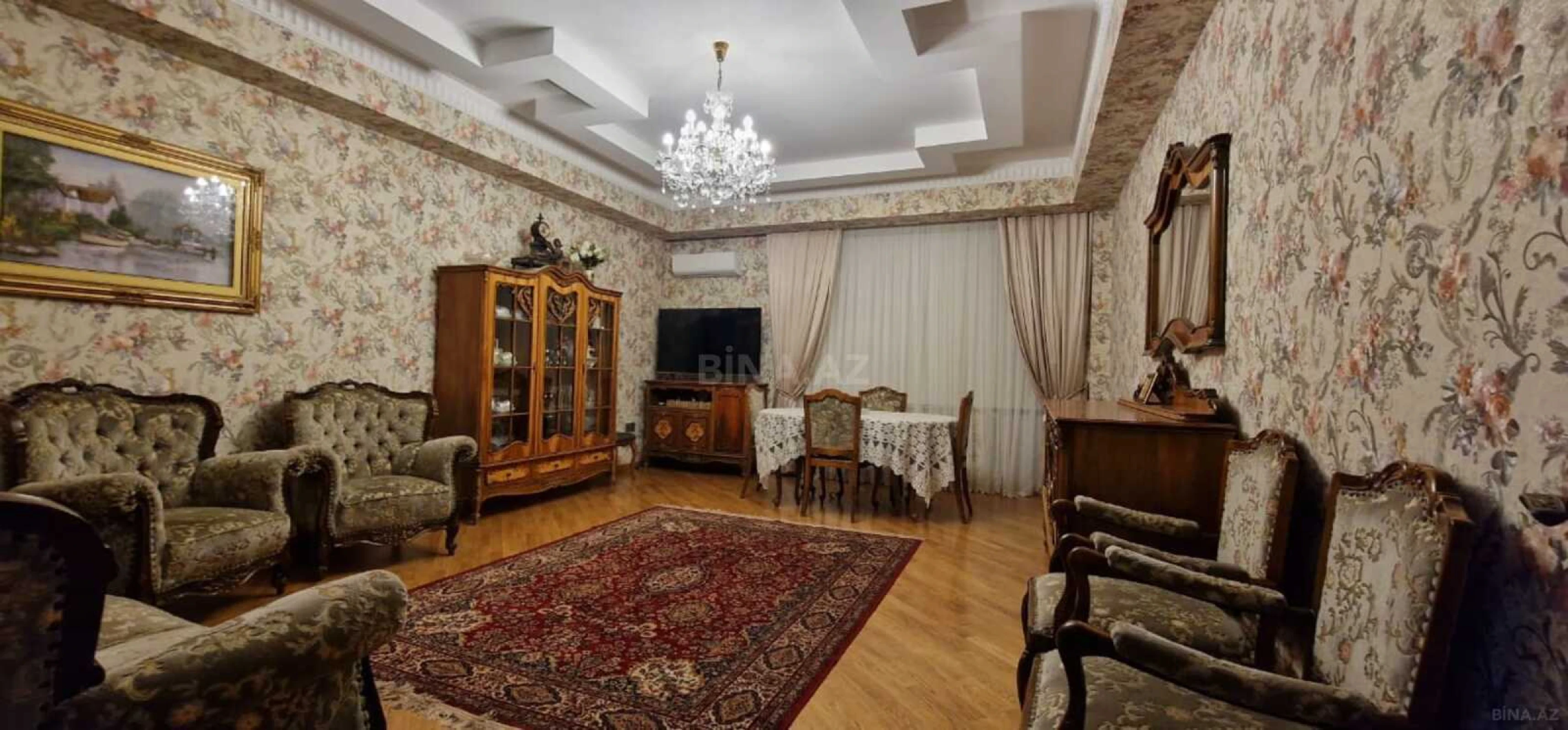 Satılır 3 otaqlı mənzil 109 m²