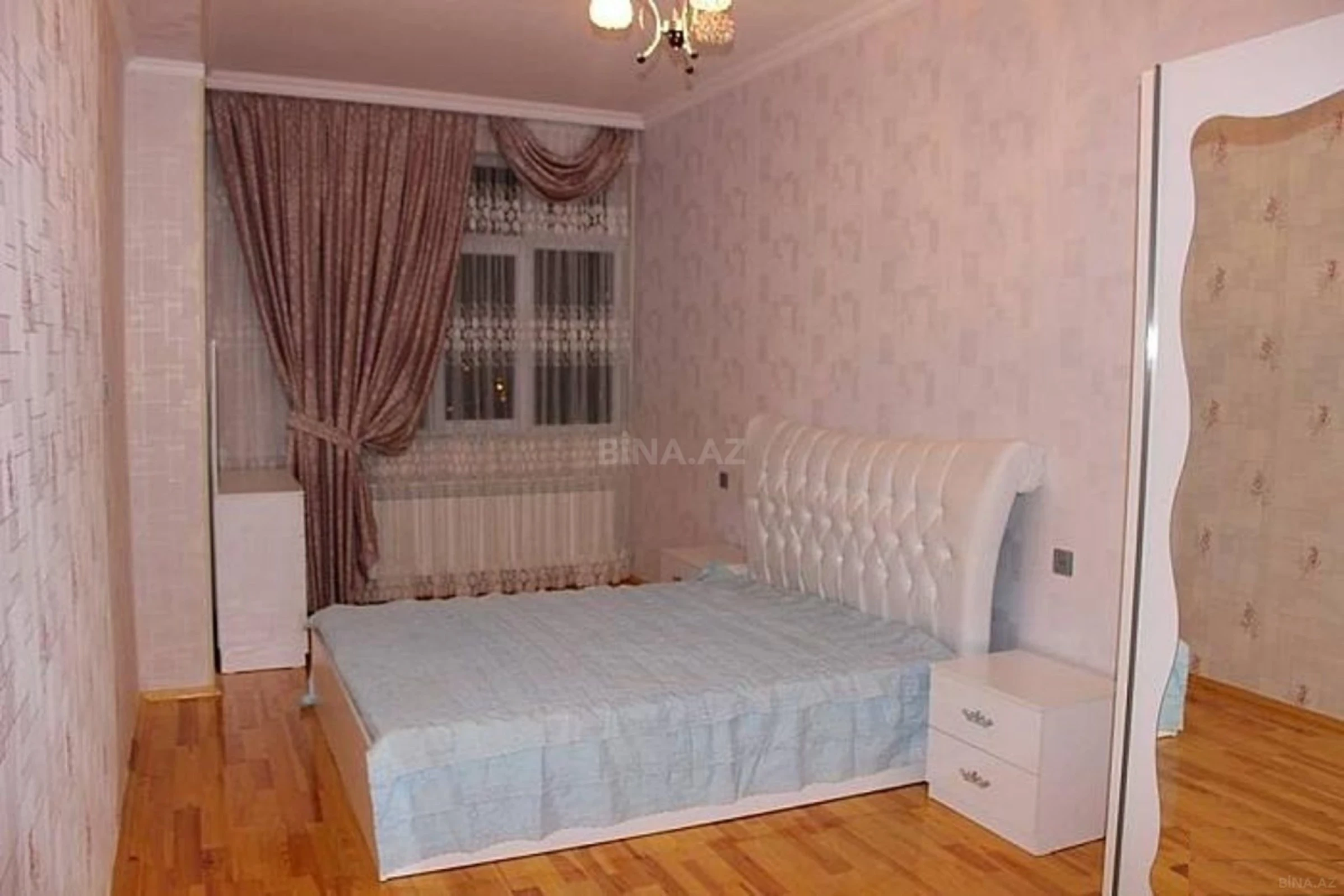 Kirayə verilir 3 otaqlı mənzil 95 m²