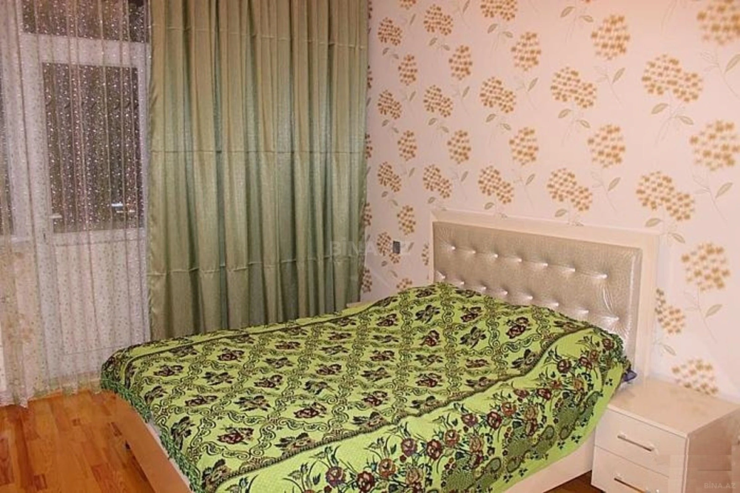 Kirayə verilir 3 otaqlı mənzil 95 m²