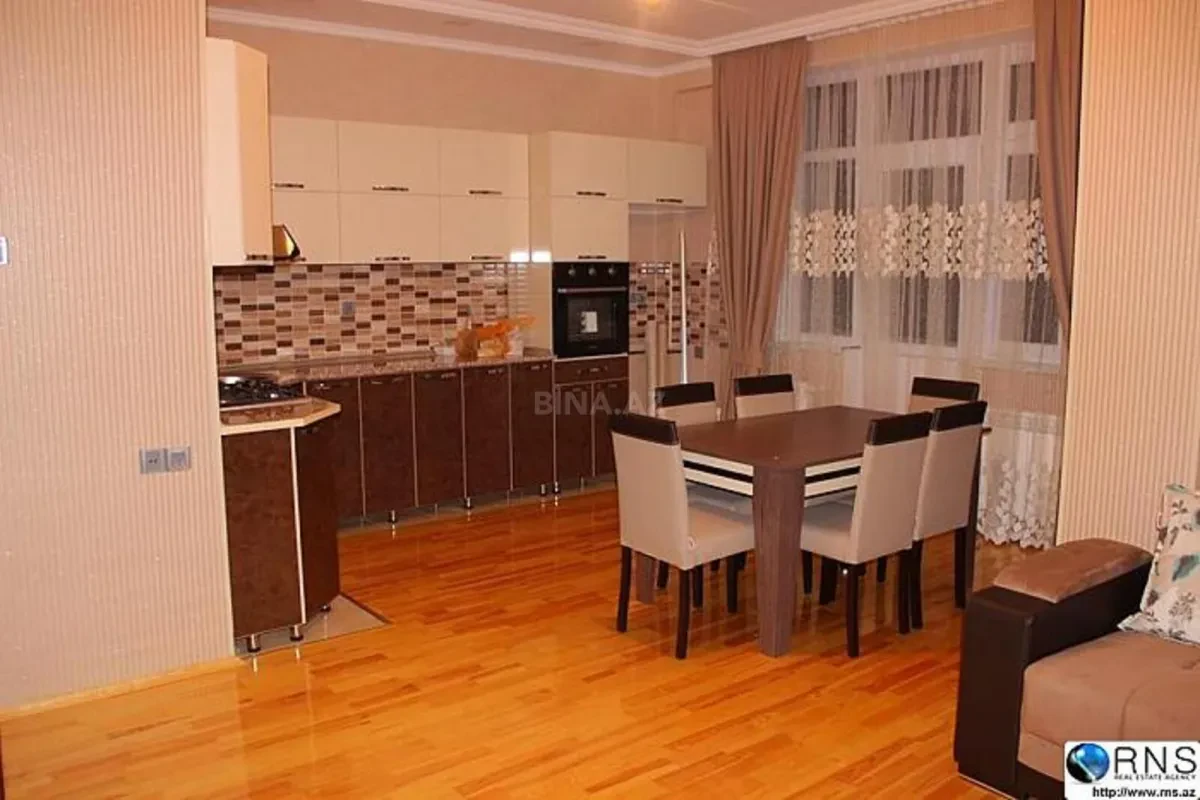 Kirayə verilir 3 otaqlı mənzil 95 m²