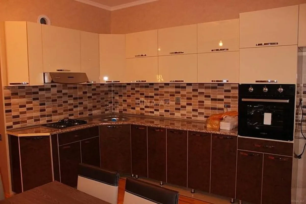 Kirayə verilir 3 otaqlı mənzil 95 m²