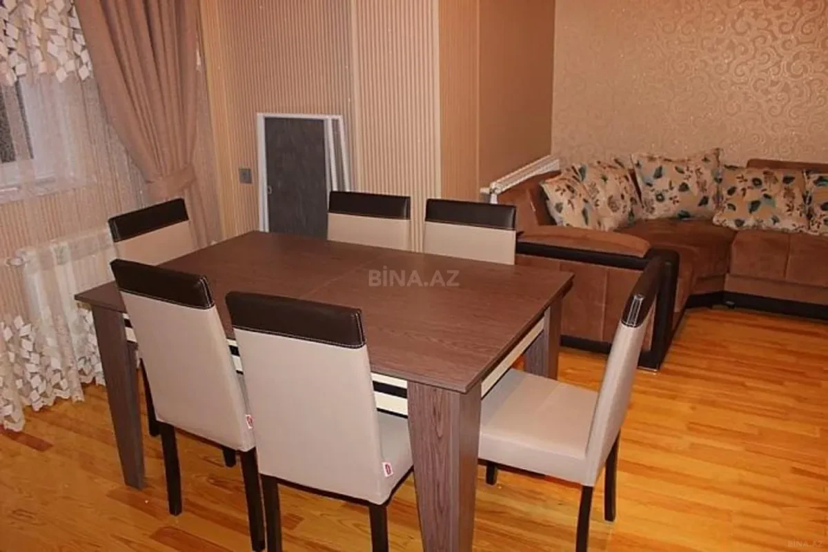 Kirayə verilir 3 otaqlı mənzil 95 m²