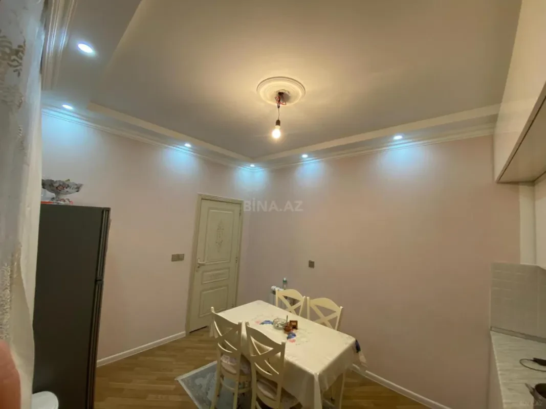 Satılır 4 otaqlı həyət evi 130 m²