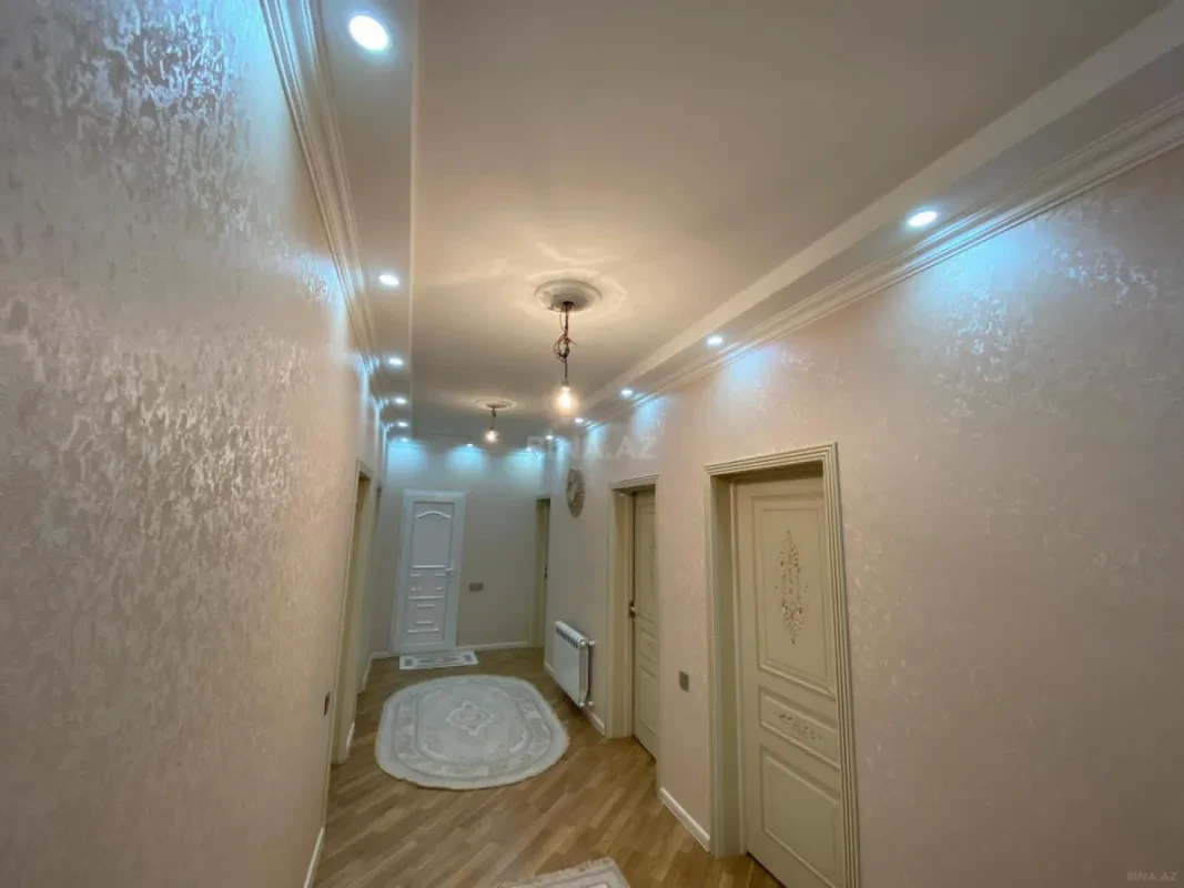 Satılır 4 otaqlı həyət evi 130 m²