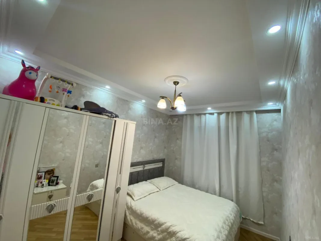 Satılır 4 otaqlı həyət evi 130 m²