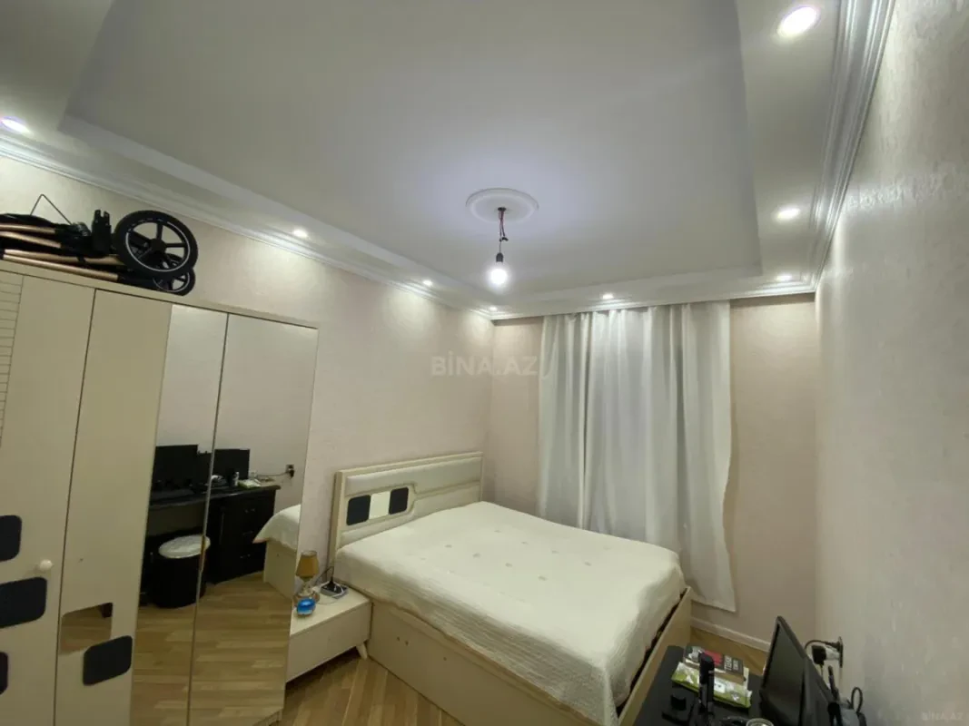 Satılır 4 otaqlı həyət evi 130 m²