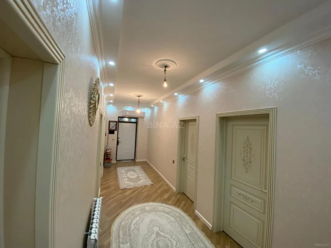 Satılır 4 otaqlı həyət evi 130 m²