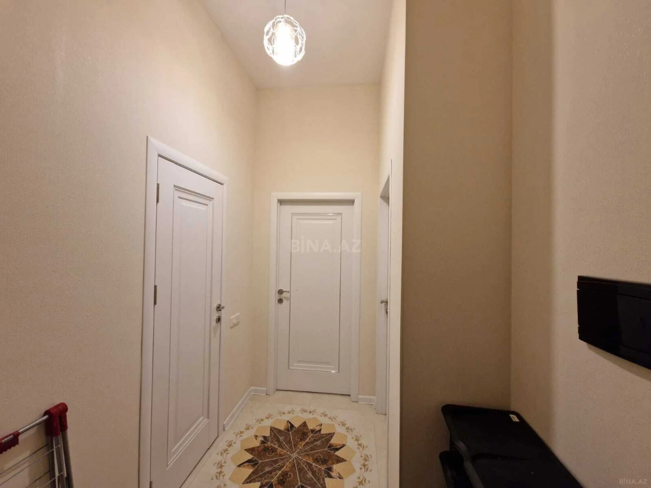 Kirayə verilir 2 otaqlı mənzil 72 m²