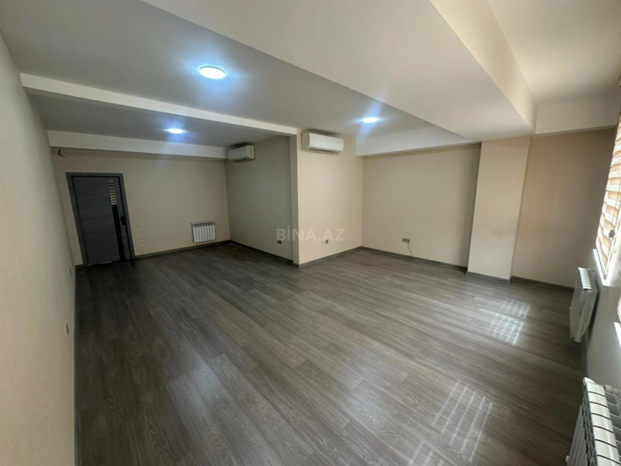 Kirayə verilir 1 otaqlı ofis 40 m²