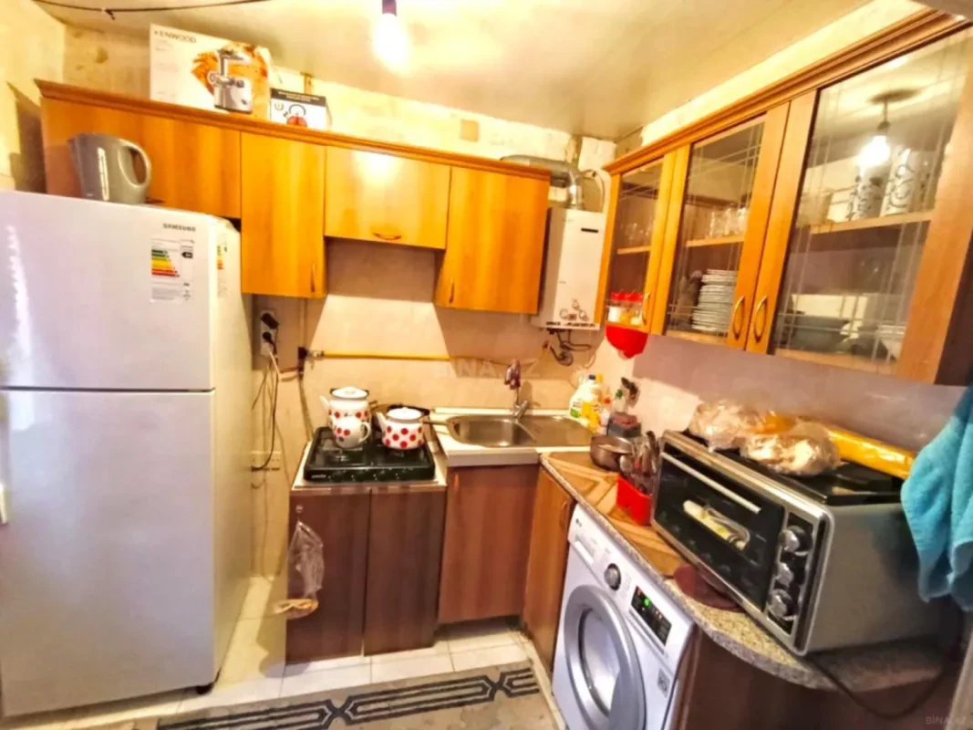 Satılır 1 otaqlı mənzil 40 m²