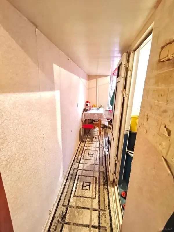 Satılır 1 otaqlı mənzil 40 m²