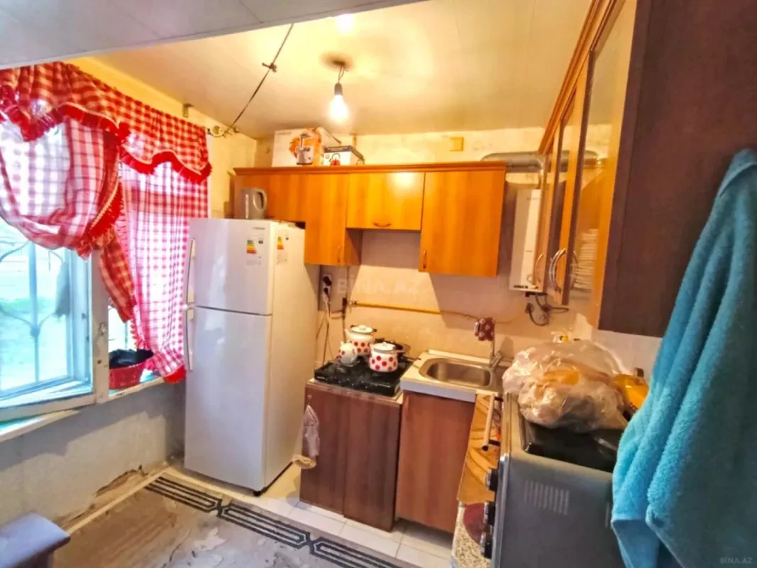 Satılır 1 otaqlı mənzil 40 m²