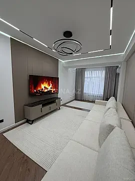 Kirayə verilir 2 otaqlı mənzil 110 m²