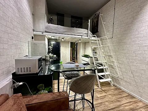 Satılır 1 otaqlı mənzil 41 m²
