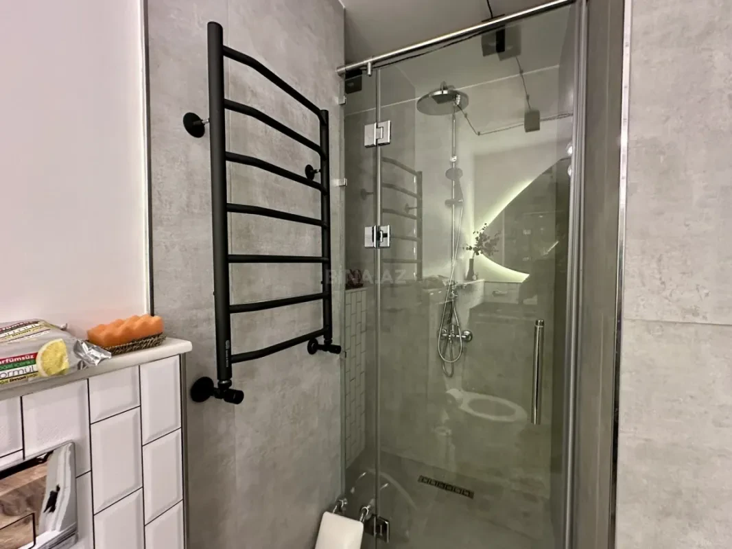 Satılır 1 otaqlı mənzil 41 m²