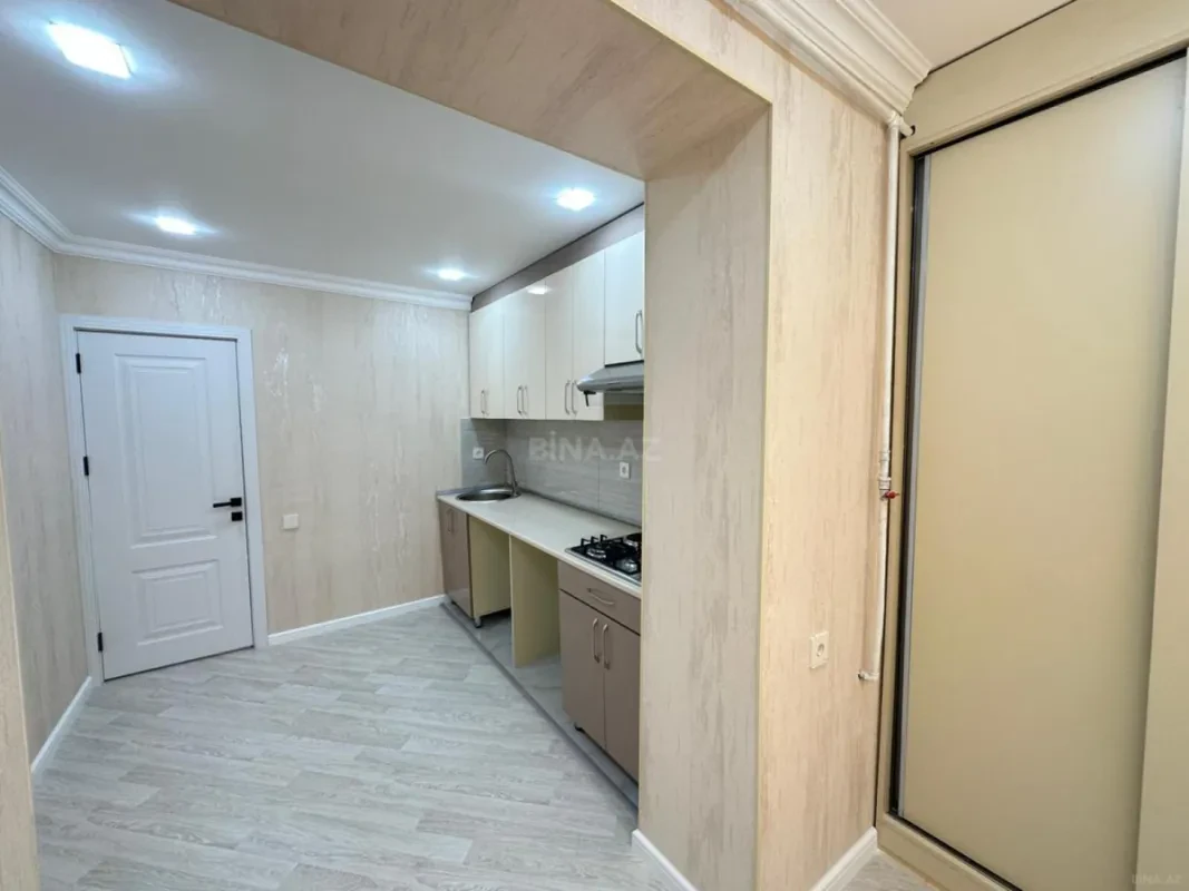 Satılır 4 otaqlı mənzil 110 m²