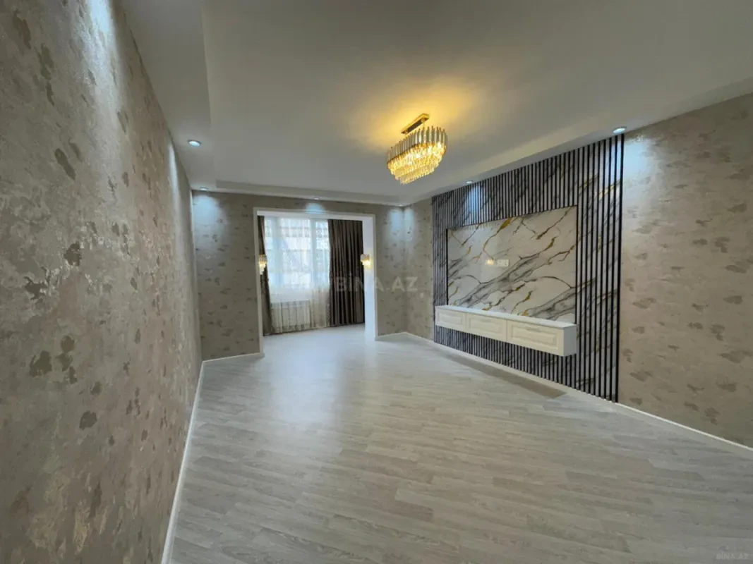 Satılır 4 otaqlı mənzil 110 m²