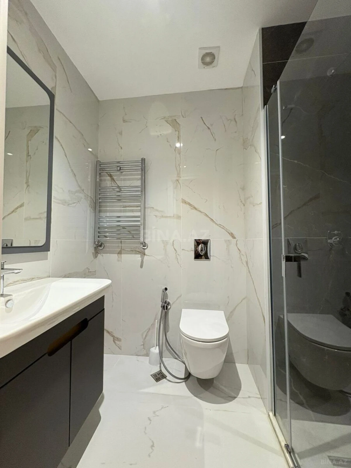 Kirayə verilir 3 otaqlı mənzil 85 m²