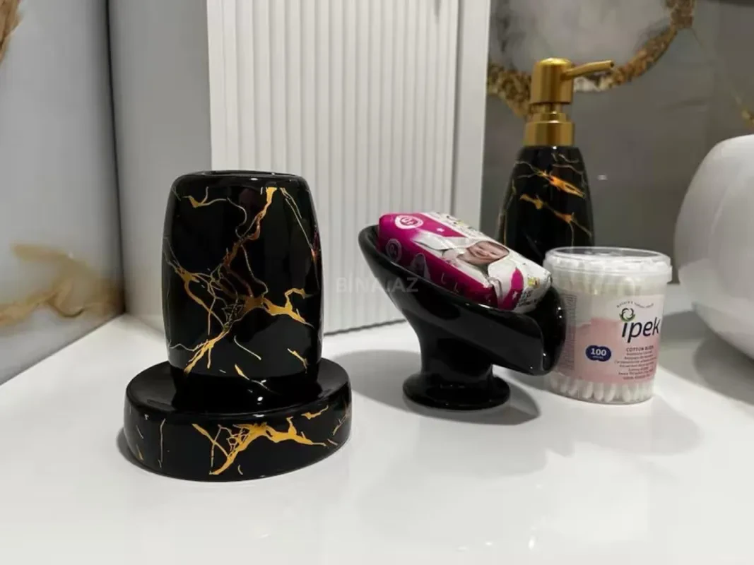 Kirayə verilir 3 otaqlı mənzil 90 m²