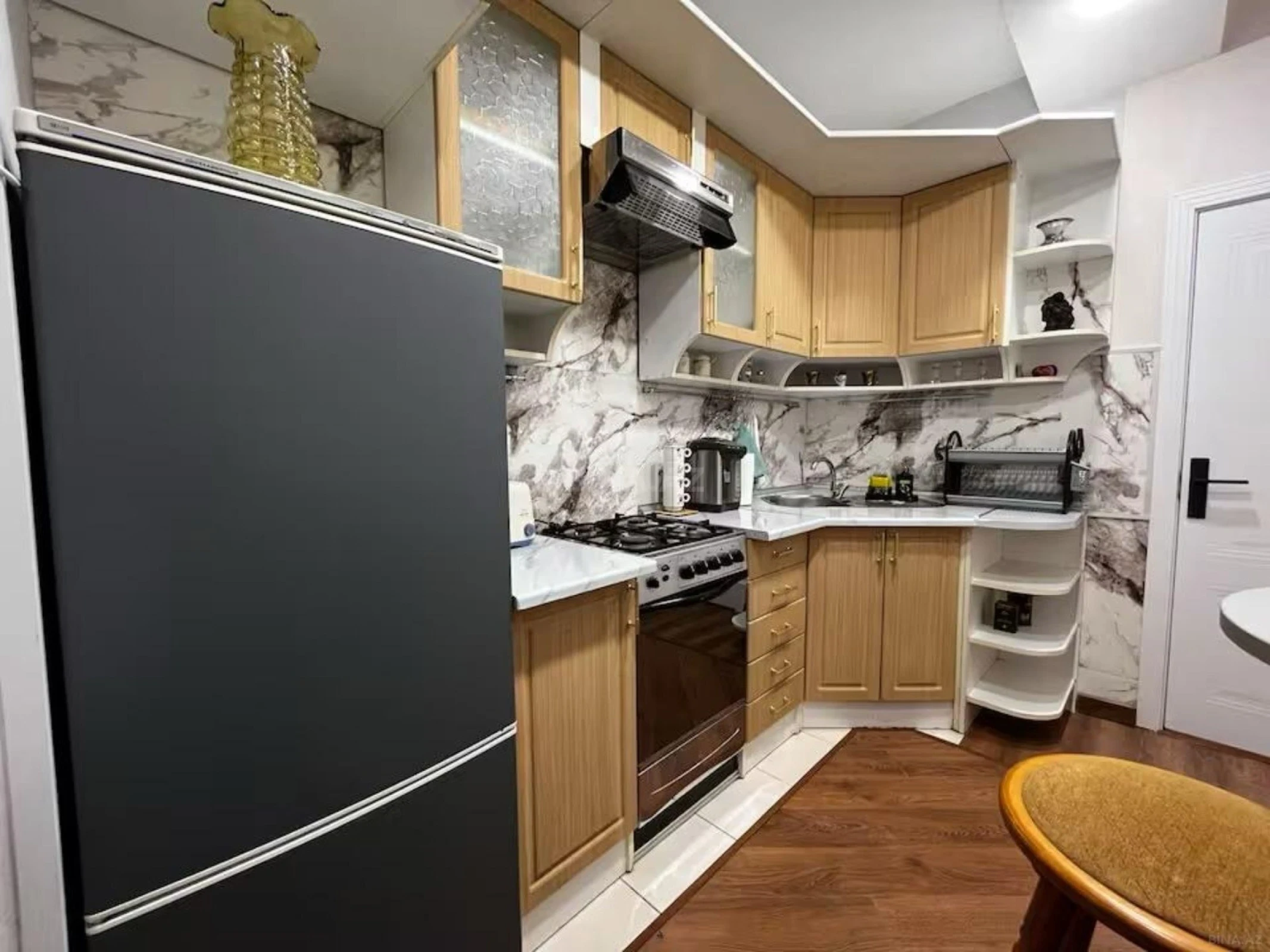 Kirayə verilir 3 otaqlı mənzil 90 m²
