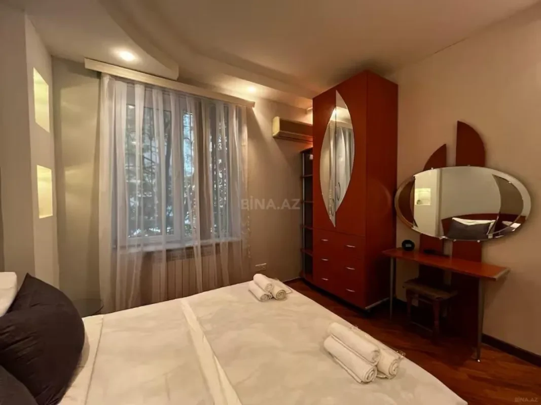 Kirayə verilir 3 otaqlı mənzil 90 m²