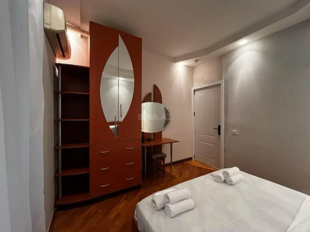 Kirayə verilir 3 otaqlı mənzil 90 m²