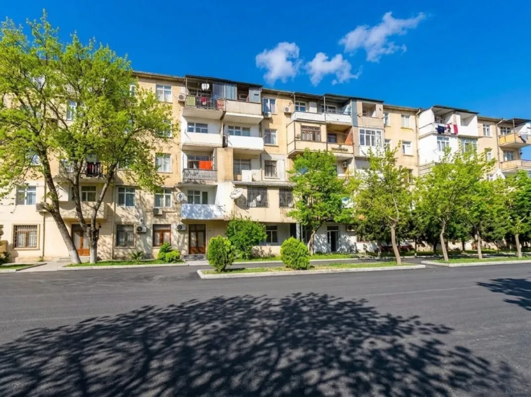 Kirayə verilir 20 otaqlı ofis 630 m²
