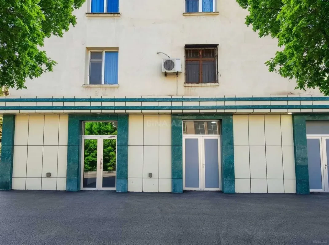 Kirayə verilir 20 otaqlı ofis 630 m²