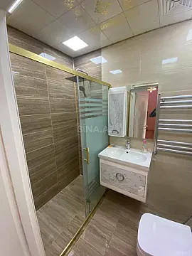 Satılır 2 otaqlı mənzil 61 m²