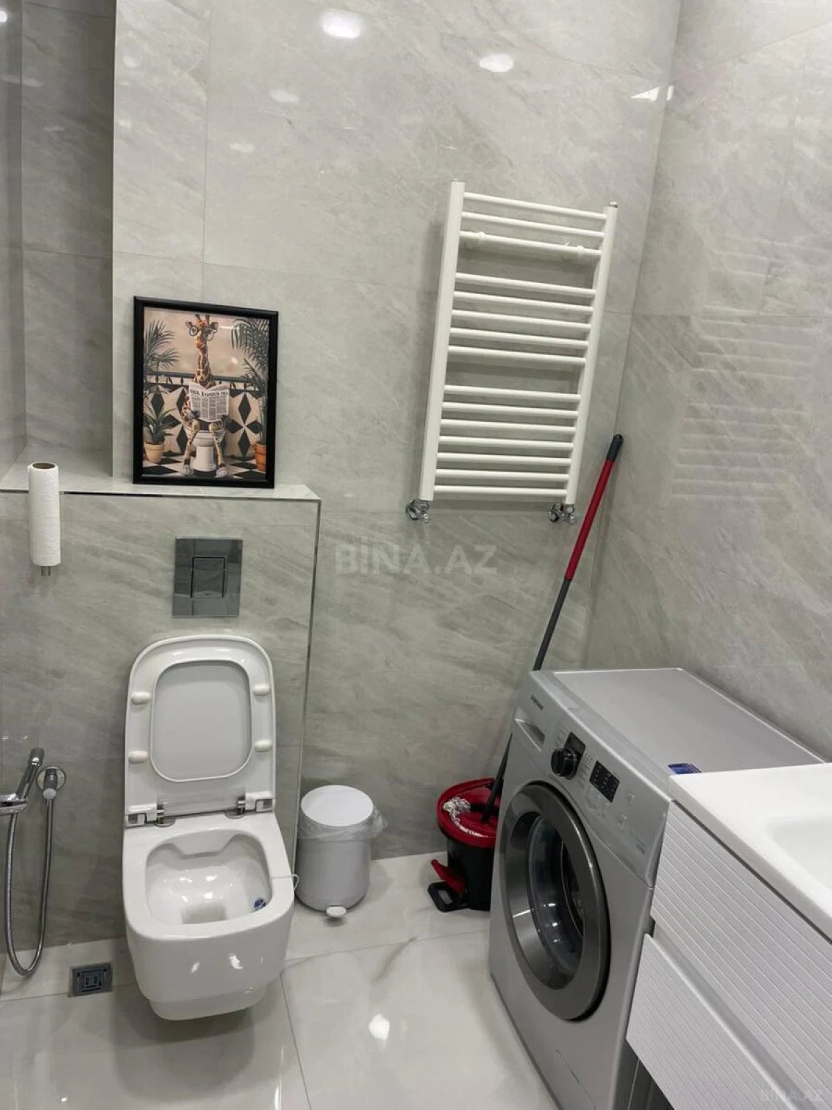 Kirayə verilir 2 otaqlı mənzil 67 m²