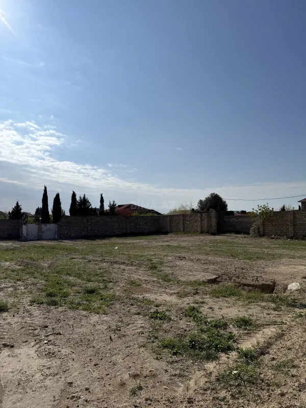 Satılır torpaq sahəsi 12 m²