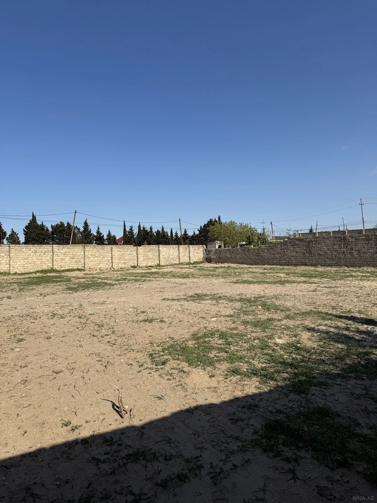 Satılır torpaq sahəsi 12 m²