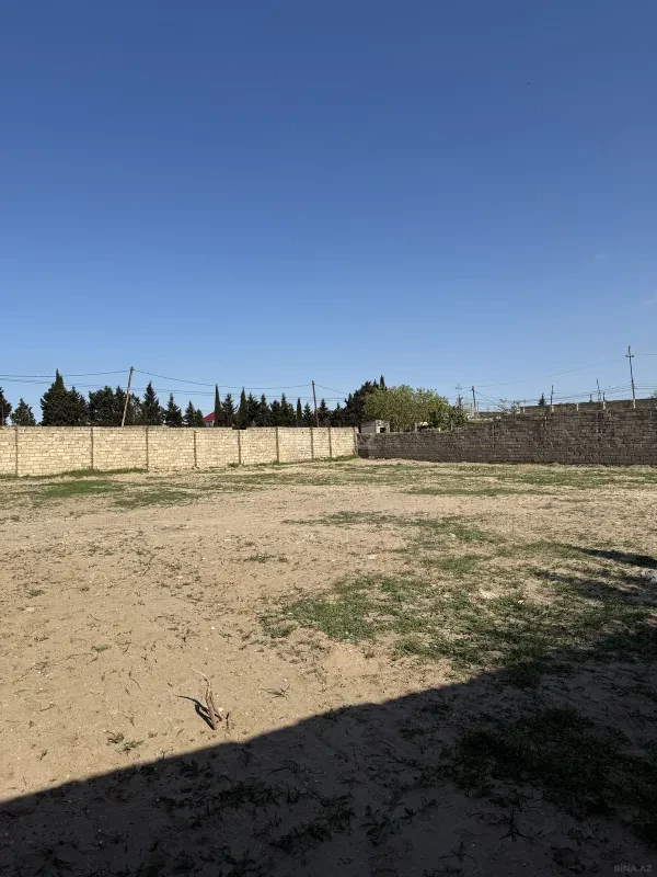 Satılır torpaq sahəsi 12 m²