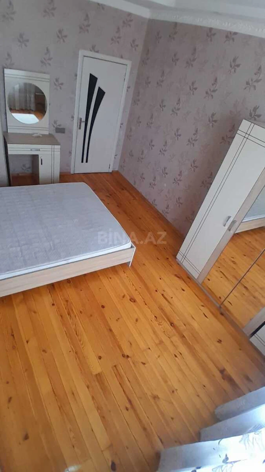Kirayə verilir 2 otaqlı mənzil 55 m²