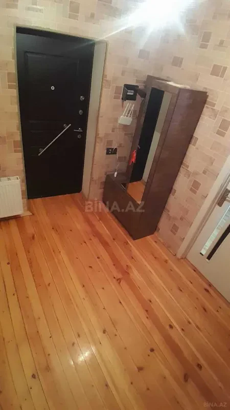 Kirayə verilir 2 otaqlı mənzil 55 m²