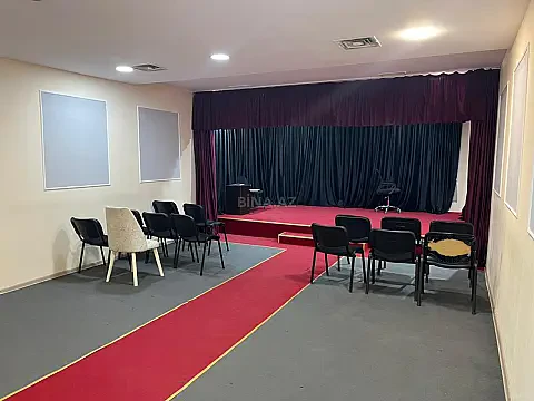 Kirayə verilir 6 otaqlı ofis 230 m²