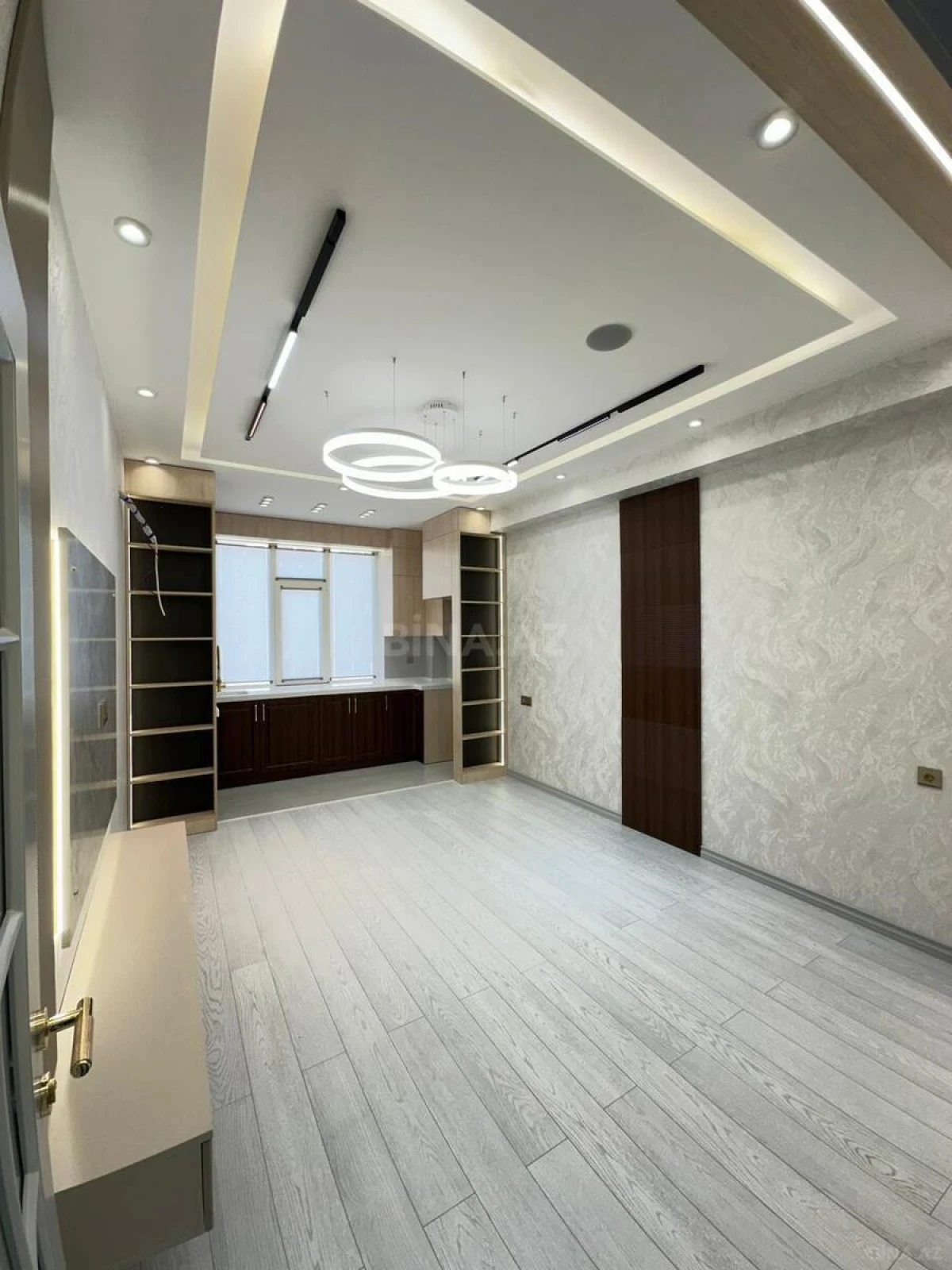 Satılır 2 otaqlı mənzil 55 m²